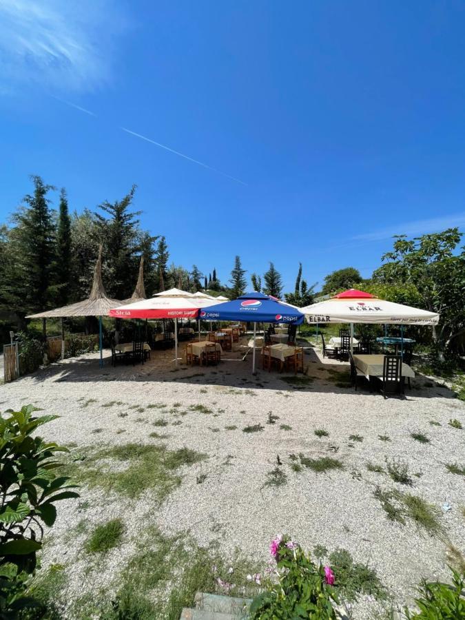 Hotel Prifti * Himarë